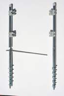 {{ txt_packung }} - Grondanker voorzien van vastzetschroef, 2x met verbindingsbuis - voor een vrije opstelling in de tuin.